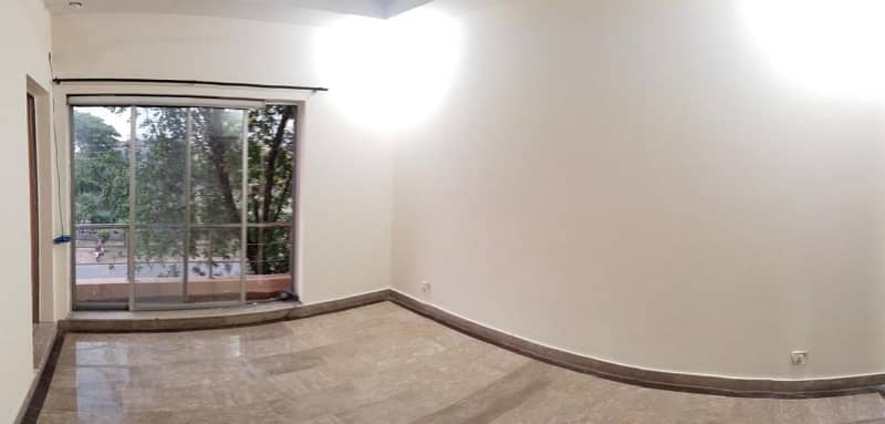 10 marla house for sale in paragon city lahore 27