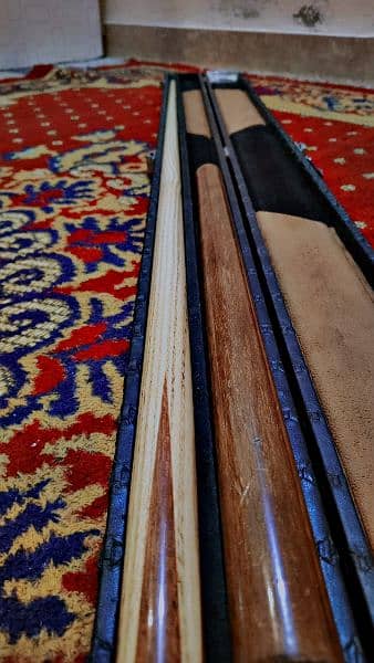 O'Min Classic Snooker Cue with box 15 Days used only 1