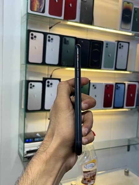 iphone xr 1