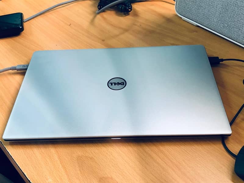 DELL XPS 13 9360 1