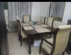 Home Furniture   dining table