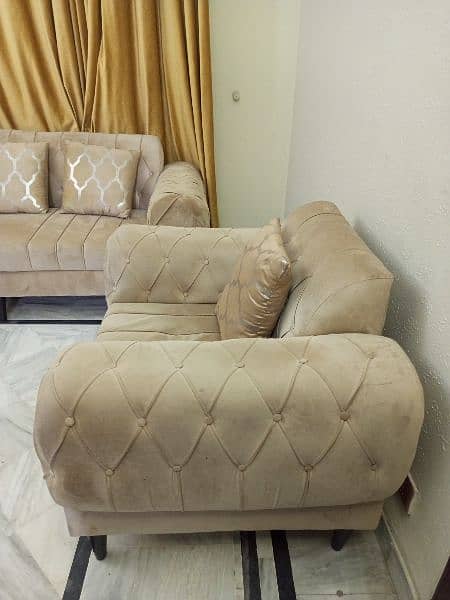 3 Sofa set, Almost new condition + diamond supreme cushion guarantee 2