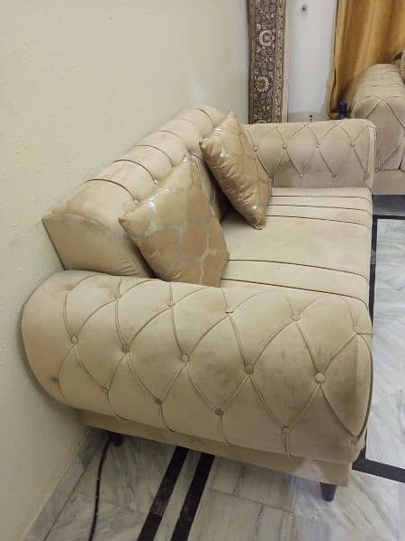 3 Sofa set, Almost new condition + diamond supreme cushion guarantee 5