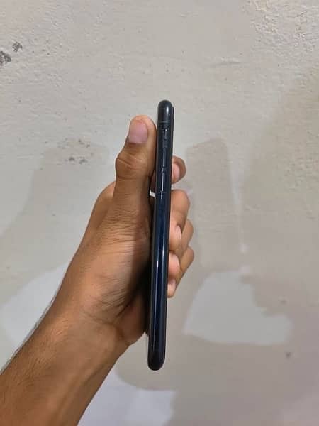iPhone XR non jv Serious Buyers Only contact 2