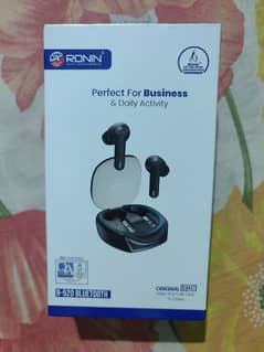 Ronin R520 earbuds (Just Box Open)
