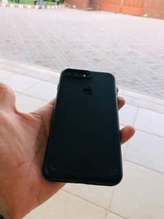 Iphone 7 plus (128gb PTA Approved)