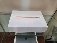 Apple Macbook Air 2020 boxed