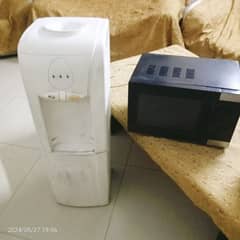 dispenser with freezer 100% ok just buy and use price is final thanks