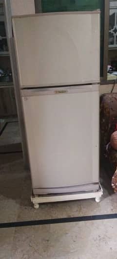 dawlance fridge refrigerator