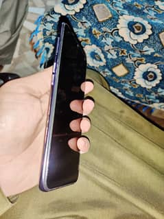 Oppo F11 good condition