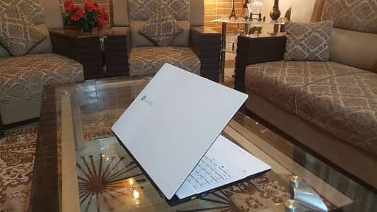 Laptop Lenovo | Core i7, 7th Gen | High-Performance | Latest Design