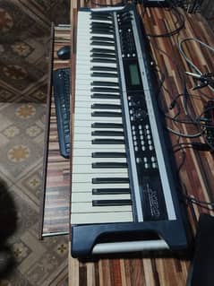 Korg x50 synthesizer keyboard