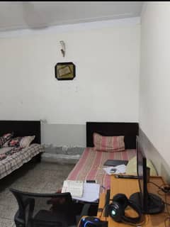 Allama Iqbal Town 5.5 Marla House For Sale