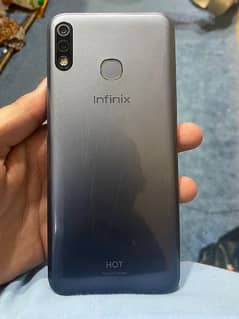 infinx hot 8.2/32    03138052083.   pr 12000