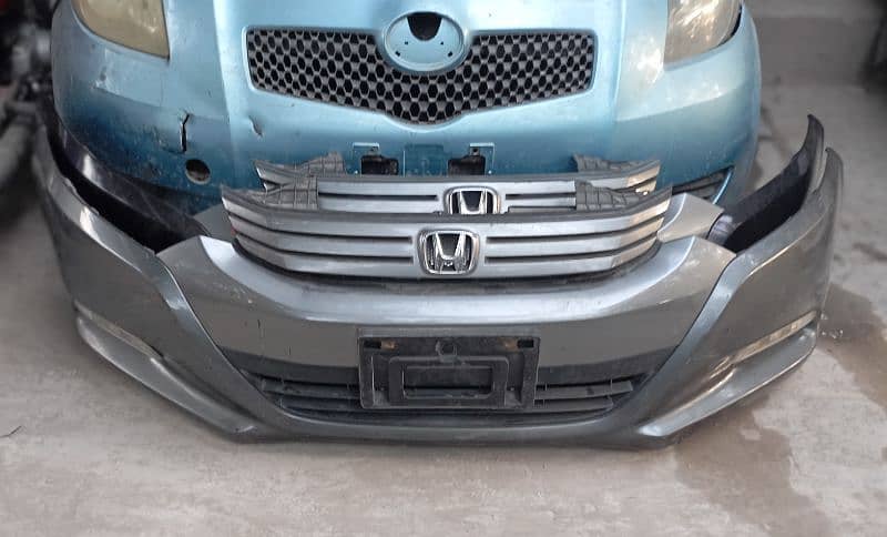 Honda insight bumper and lights 2