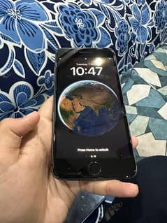 iphone 8 plus factory unlock 10/9 condition