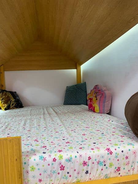 Bunk Bed double story house shape 2