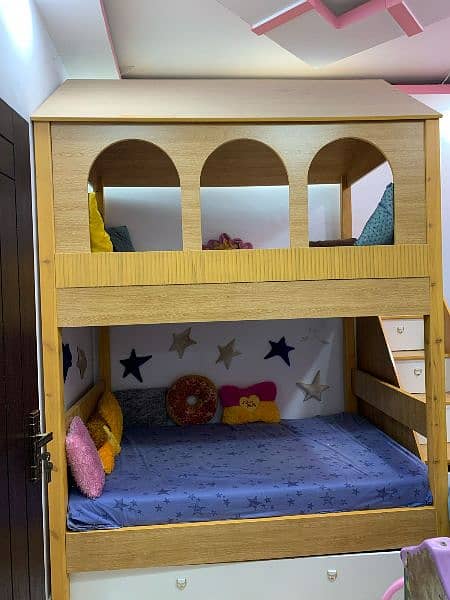 Bunk Bed double story house shape 1