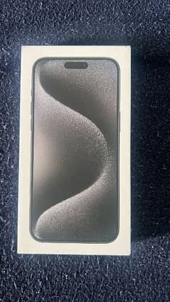 I phone 15 pro max black titanium