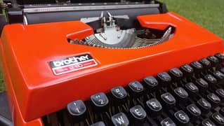 vintage 1970s Brother Typewriter from Japan