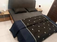 Besitos Bed Set {King Size}