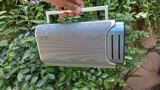 vintage sony two band radio