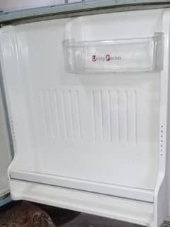 super general Dubai company fridge
