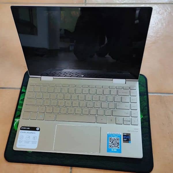 Hp envy core i7 12th 6