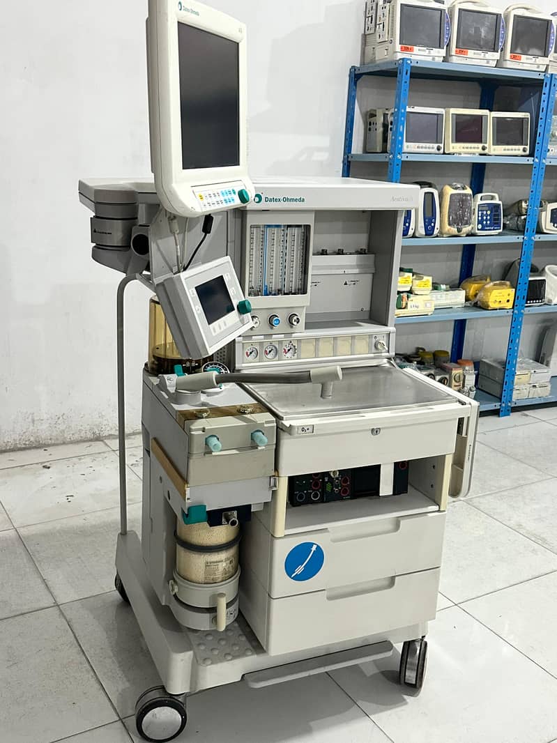 Anesthesia Machines with ventialtor good prices 18