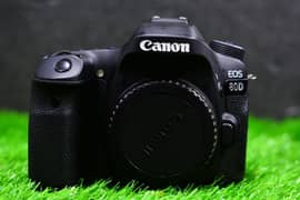 CANON 80D, DSLR BODY 10/10+ WITH BOX