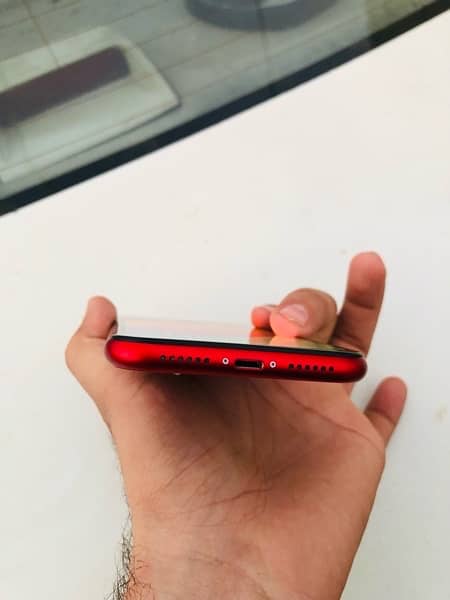 I Phone XR 128-GB 5