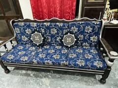 Stylish 5-Seater Sofa Set for Sale – Great Condition