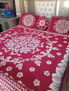 Soft & Luxurious Velvet Bed Sheets for Sale!