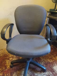 Computer Chair Revolving Adjustable Executive Chair