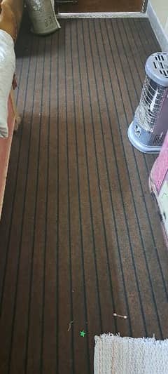 3 carpets new condition