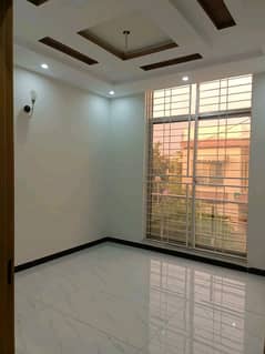 10 Marla Upper Portion For Rent With Gas
