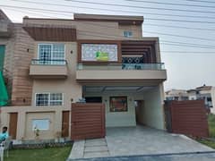 10 Marla Double Unit New House For Sale In LDA Avenue