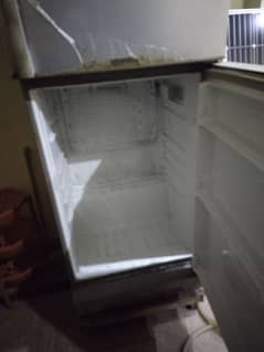 Pell Refrigerator