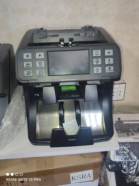 Cash currency note counting machine with note detection packet counter 11