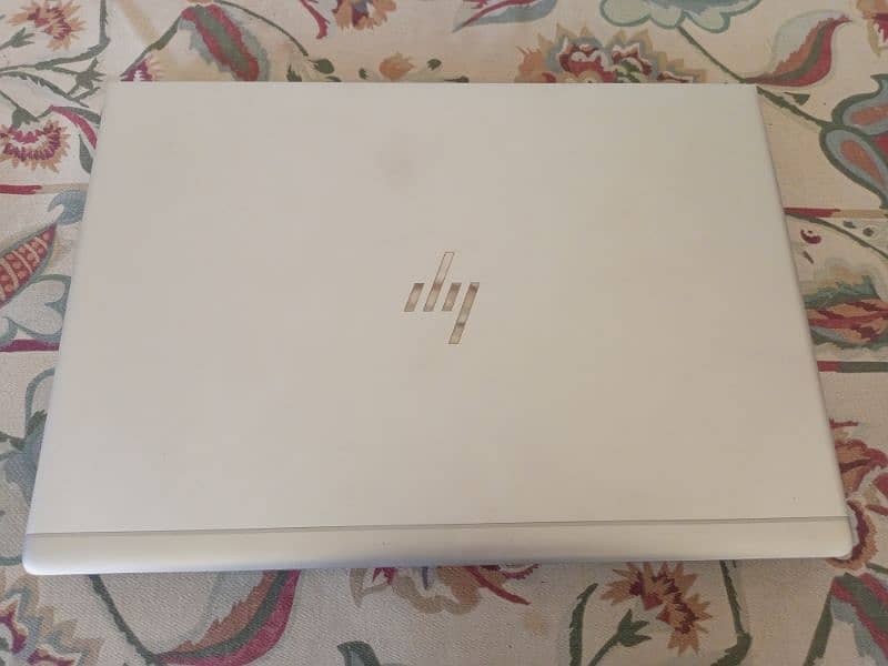 HP EliteBook 840 G6 - i5 8th Generation Laptop 1