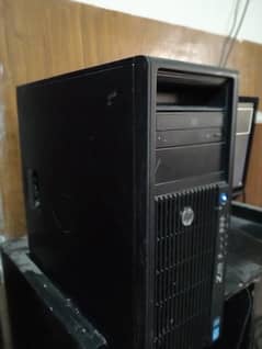 Hp Workstation Z420 with 24 inch lcd,rgb keyboard and mouse