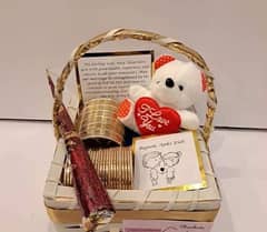 Eid gift basket , customized gift baskets in cheap rates