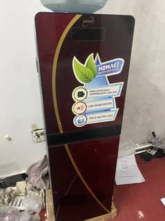 Water dispenser with fridge