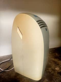 portable AC 1 Ton available for