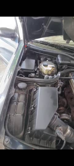 Mercedese E300 Turbo