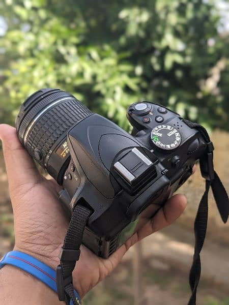 Nikon DSLR camera d3300 24. megapixel  with 18.55 lens 2