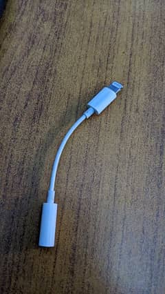 iPhone 3.5mm Splitter without Bluettoth