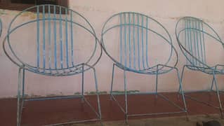 garden chairs & table
