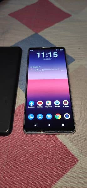 8/128 GB Sony Xperia 5 Mark 2 (5G) PTA Approved 4