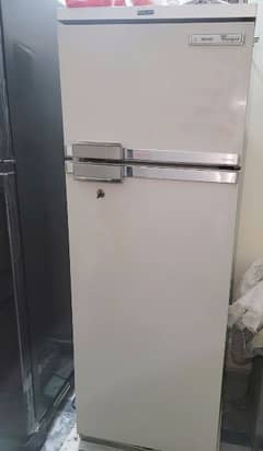 Phillips fridge/Refrigerator